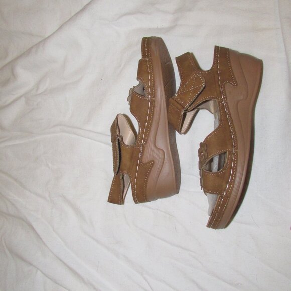 Summer Wedge - Picture 6 of 6